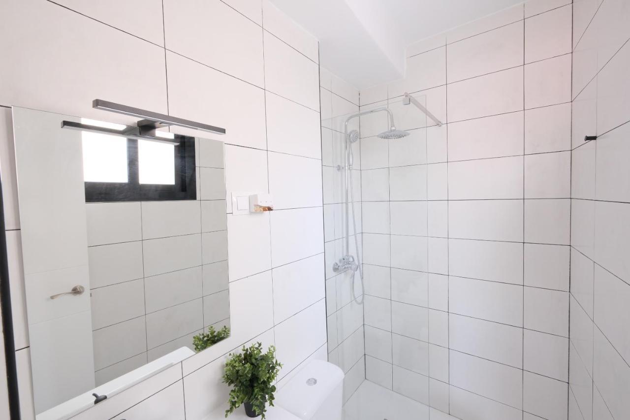Lovely Apartment Малага Экстерьер фото